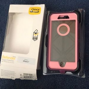 Otter box iPhone 7
